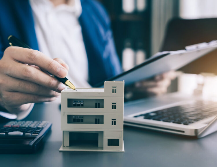 Non-Resident-Finance